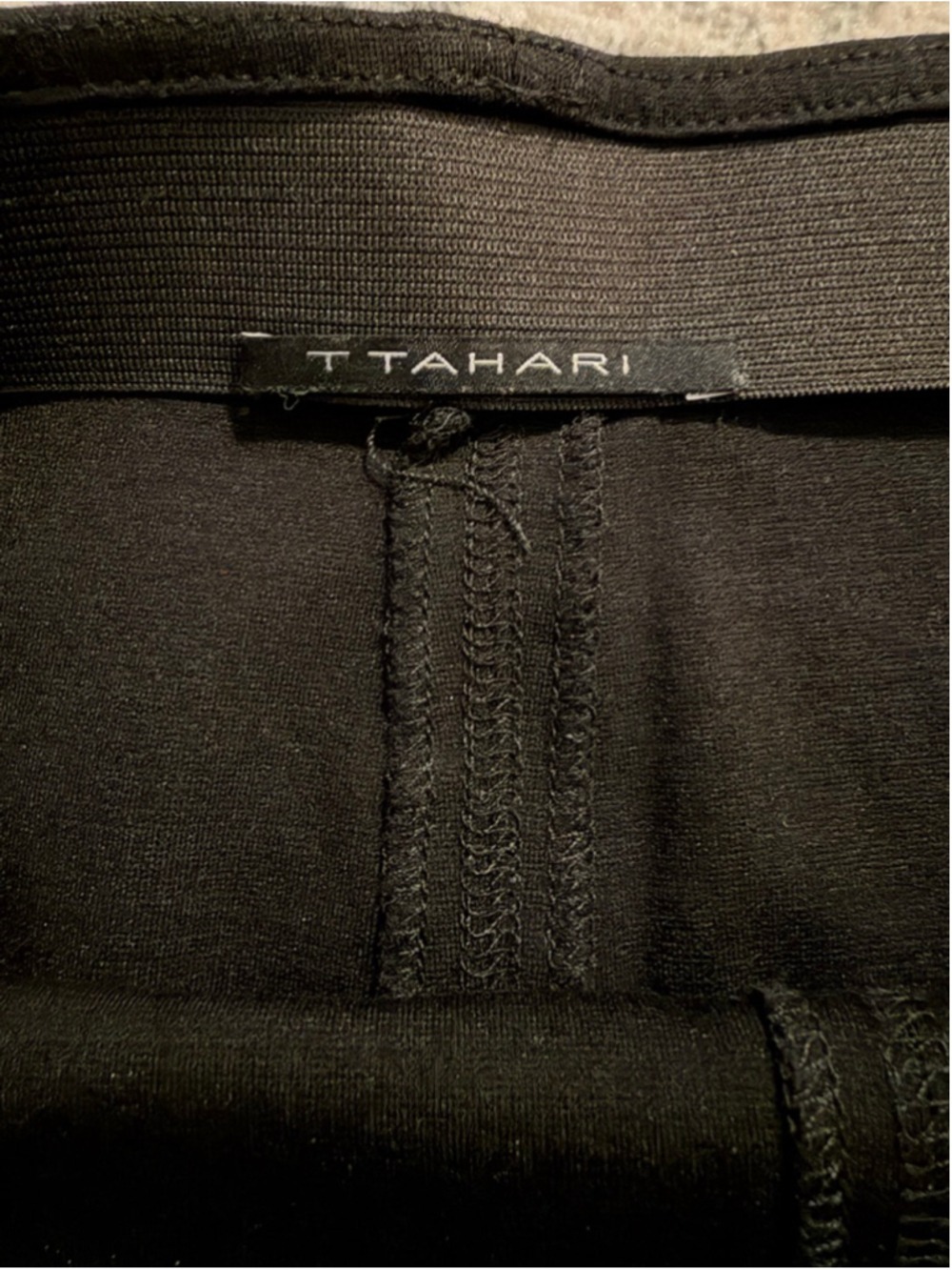 T Tahari Classic Black Pencil Skirt - Career/Office Wear - Size Medium - Picture 3 of 6